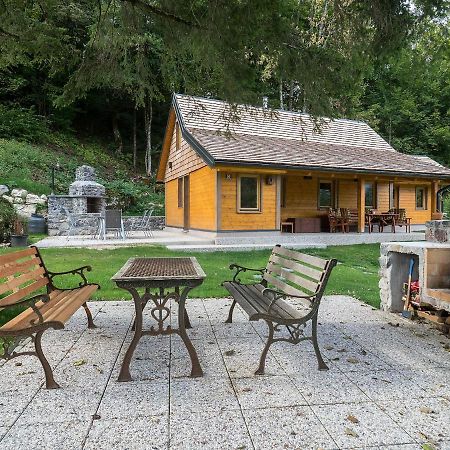 Bohinj Cottage Pr' Maricki - House In Nature With Hot Tub & Sauna Dış mekan fotoğraf
